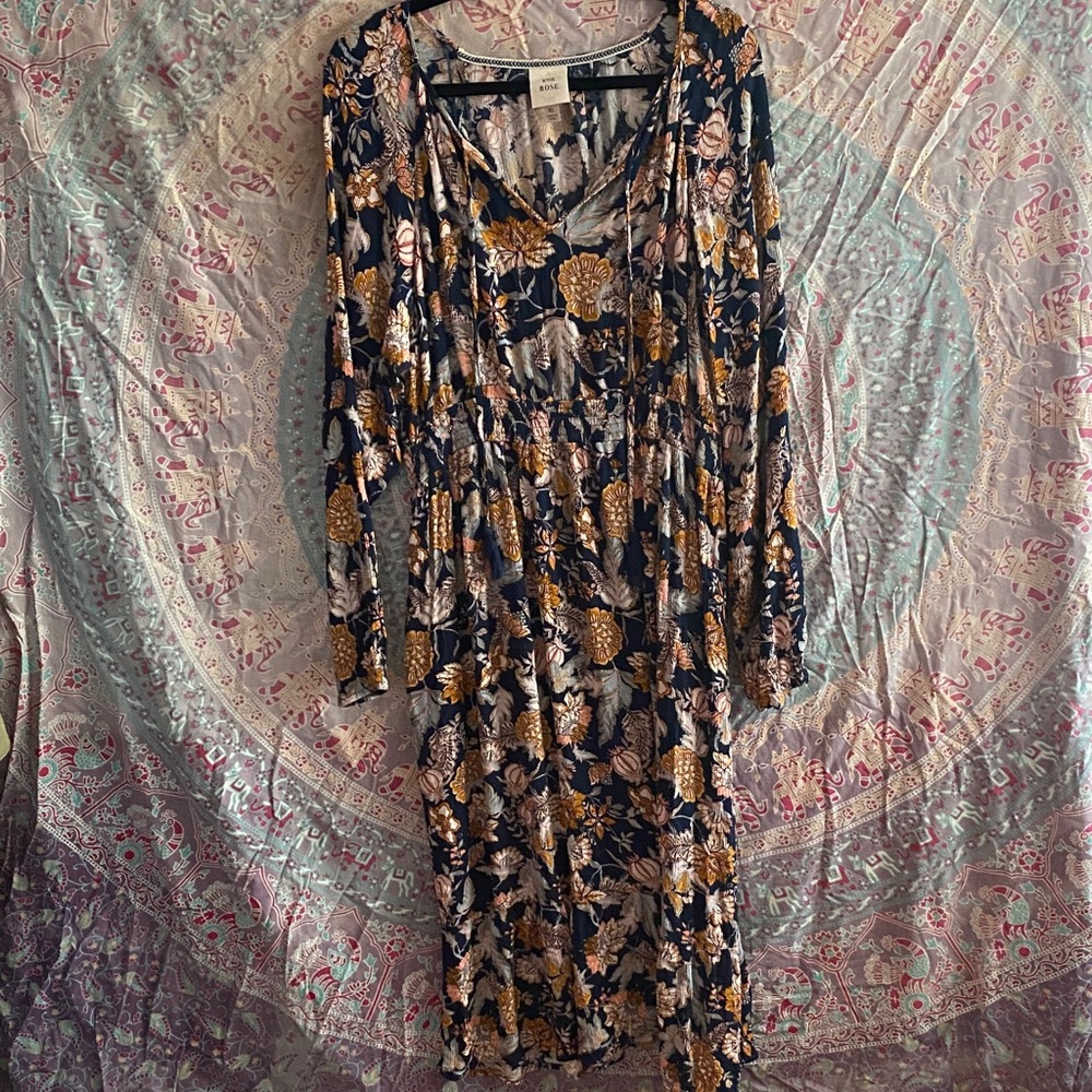 Knox Rose Navy and Gold Floral Long Sleeve Dress
